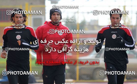 1048209, Tehran, , Persepolis Football Team Training Session on 2011/11/28 at Derafshifar Stadium