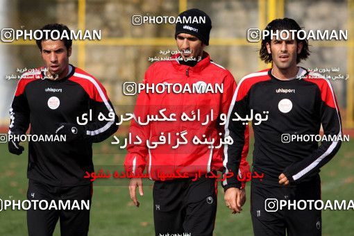 1048199, Tehran, , Persepolis Football Team Training Session on 2011/11/28 at Derafshifar Stadium