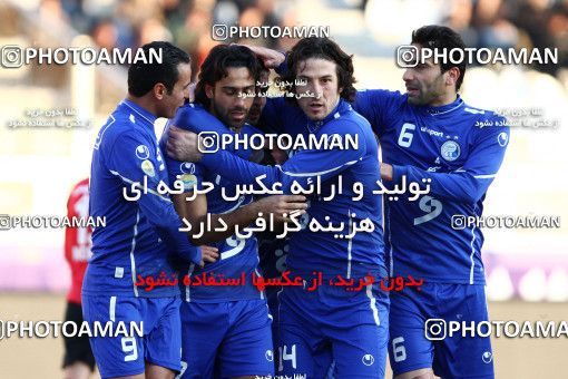 1049132, Tehran, [*parameter:4*], لیگ برتر فوتبال ایران، Persian Gulf Cup، Week 15، First Leg، Shahrdari Tabriz 1 v 2 Esteghlal on 2011/12/03 at Yadegar-e Emam Stadium