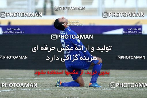 1049077, Tehran, [*parameter:4*], لیگ برتر فوتبال ایران، Persian Gulf Cup، Week 15، First Leg، Shahrdari Tabriz 1 v 2 Esteghlal on 2011/12/03 at Yadegar-e Emam Stadium