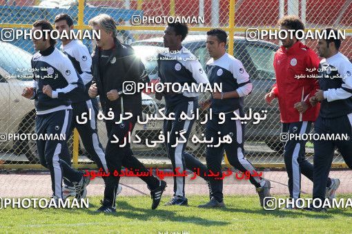1049210, Tehran, , Persepolis Football Team Training Session on 2011/12/03 at Derafshifar Stadium