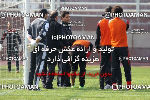 1049256, Tehran, , Persepolis Football Team Training Session on 2011/12/04 at Derafshifar Stadium