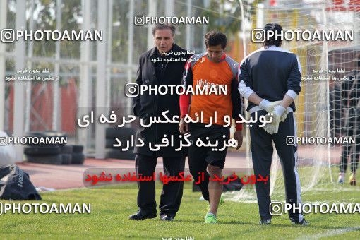 1049323, Tehran, , Persepolis Football Team Training Session on 2011/12/04 at Derafshifar Stadium