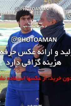 1049451, Tehran, , Esteghlal Football Team Training Session on 2011/12/11 at Shahid Dastgerdi Stadium