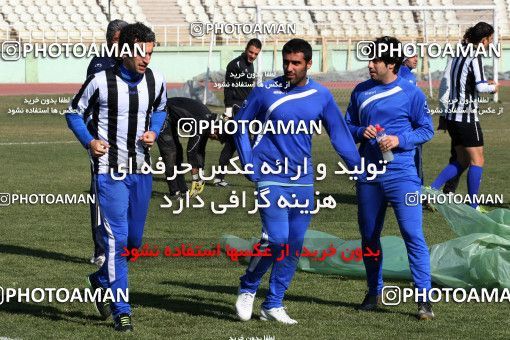1049455, Tehran, , Esteghlal Football Team Training Session on 2011/12/11 at Shahid Dastgerdi Stadium