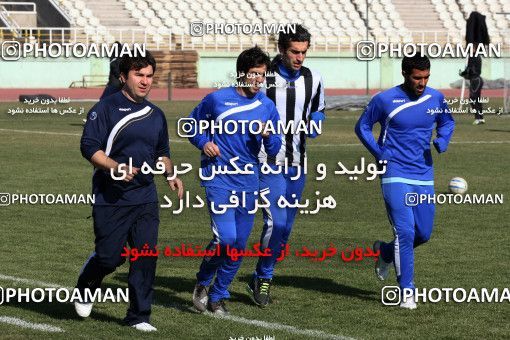 1049454, Tehran, , Esteghlal Football Team Training Session on 2011/12/11 at Shahid Dastgerdi Stadium