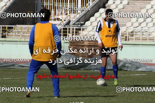 1049446, Tehran, , Esteghlal Football Team Training Session on 2011/12/11 at Shahid Dastgerdi Stadium