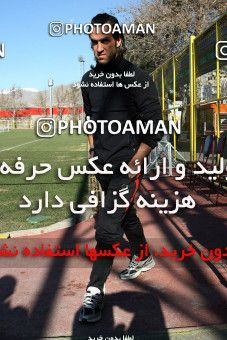 1049478, جلسه تمرینی تیم فوتبال پرسپولیس, 1390/09/20, , تهران, ورزشگاه شهید درفشی فر