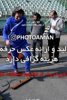 1049526, Tehran, , Esteghlal Football Team Training Session on 2011/12/16 at Shahid Dastgerdi Stadium