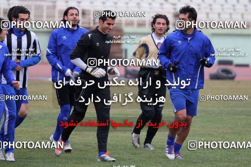 1049824, Tehran, , Esteghlal Football Team Training Session on 2011/12/23 at Shahid Dastgerdi Stadium