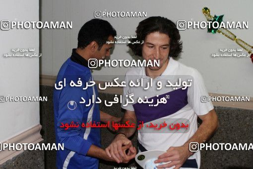 1049953, Tehran, , Esteghlal Football Team Training Session on 2011/12/25 at Shahid Dastgerdi Stadium