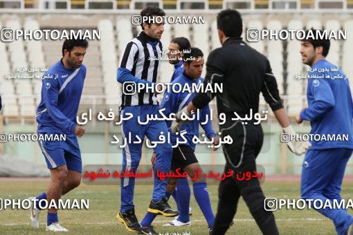 1049944, Tehran, , Esteghlal Football Team Training Session on 2011/12/25 at Shahid Dastgerdi Stadium