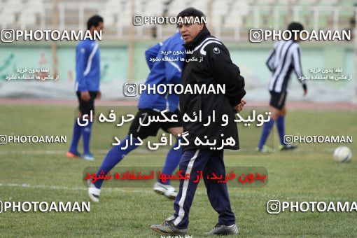 1049939, Tehran, , Esteghlal Football Team Training Session on 2011/12/25 at Shahid Dastgerdi Stadium