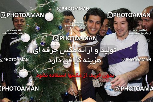 1049979, Tehran, , Esteghlal Football Team Training Session on 2011/12/25 at Shahid Dastgerdi Stadium