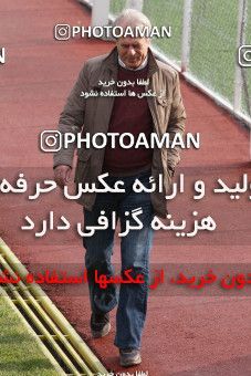 1050000, Tehran, , Persepolis Football Team Training Session on 2011/12/25 at Derafshifar Stadium