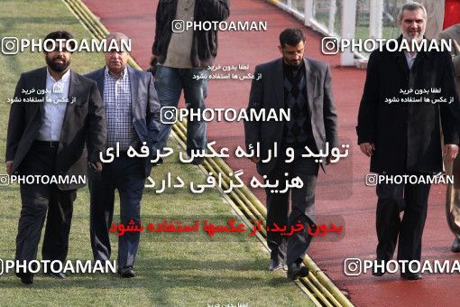 1050157, Tehran, , Persepolis Football Team Training Session on 2011/12/25 at Derafshifar Stadium
