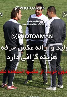 1050049, Tehran, , Persepolis Football Team Training Session on 2011/12/25 at Derafshifar Stadium