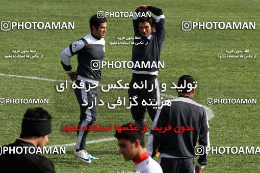 1050114, Tehran, , Persepolis Football Team Training Session on 2011/12/25 at Derafshifar Stadium