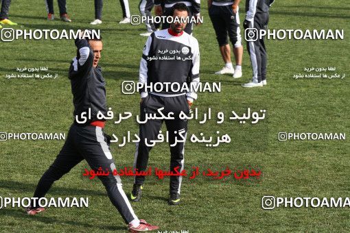 1050009, Tehran, , Persepolis Football Team Training Session on 2011/12/25 at Derafshifar Stadium