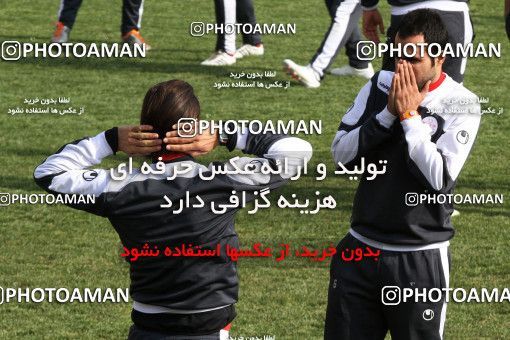 1050083, Tehran, , Persepolis Football Team Training Session on 2011/12/25 at Derafshifar Stadium