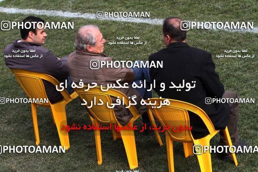 1050054, Tehran, , Persepolis Football Team Training Session on 2011/12/25 at Derafshifar Stadium