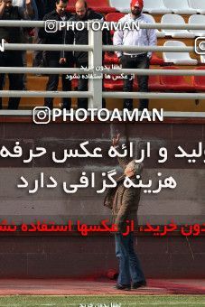 1050067, Tehran, , Persepolis Football Team Training Session on 2011/12/25 at Derafshifar Stadium