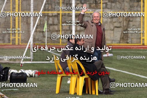 1050011, Tehran, , Persepolis Football Team Training Session on 2011/12/25 at Derafshifar Stadium