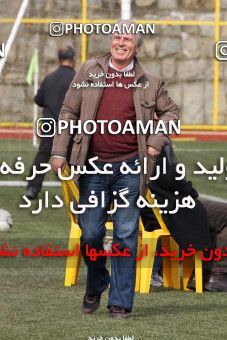 1050147, Tehran, , Persepolis Football Team Training Session on 2011/12/25 at Derafshifar Stadium