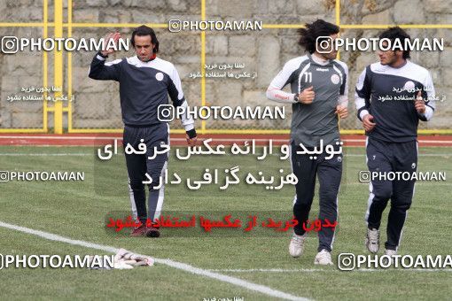 1050034, Tehran, , Persepolis Football Team Training Session on 2011/12/25 at Derafshifar Stadium
