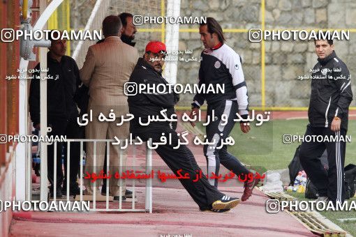 1050093, Tehran, , Persepolis Football Team Training Session on 2011/12/25 at Derafshifar Stadium