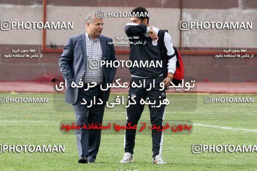 1050120, Tehran, , Persepolis Football Team Training Session on 2011/12/25 at Derafshifar Stadium