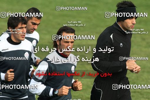 1050227, Tehran, , Persepolis Football Team Training Session on 2011/12/25 at Derafshifar Stadium