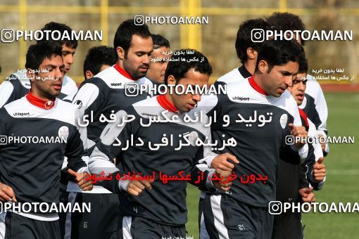 1050189, Tehran, , Persepolis Football Team Training Session on 2011/12/25 at Derafshifar Stadium