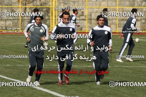 1050198, Tehran, , Persepolis Football Team Training Session on 2011/12/25 at Derafshifar Stadium