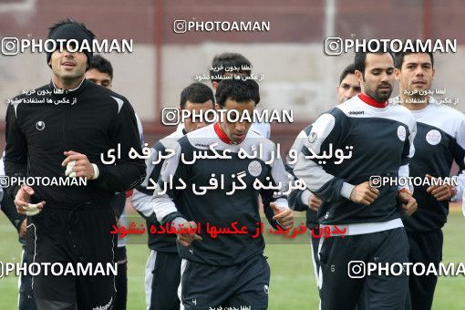 1050232, Tehran, , Persepolis Football Team Training Session on 2011/12/25 at Derafshifar Stadium