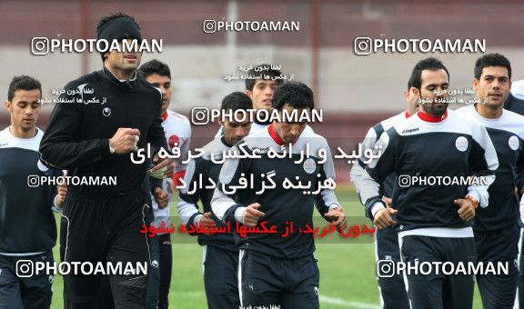 1050220, Tehran, , Persepolis Football Team Training Session on 2011/12/25 at Derafshifar Stadium