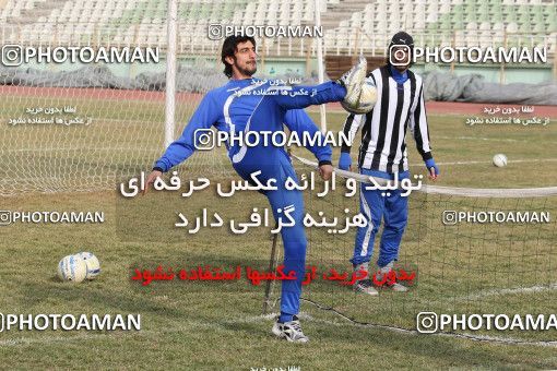 1050236, Tehran, , Esteghlal Football Team Training Session on 2011/12/31 at Shahid Dastgerdi Stadium