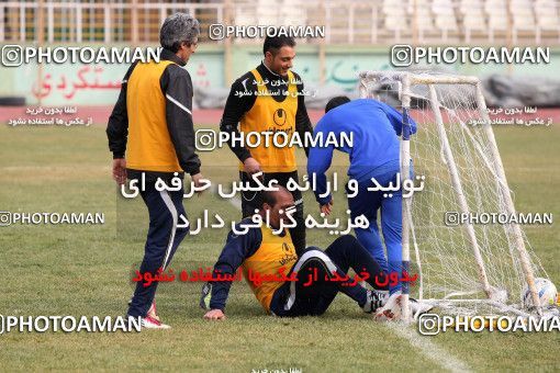 1050243, Tehran, , Esteghlal Football Team Training Session on 2011/12/31 at Shahid Dastgerdi Stadium