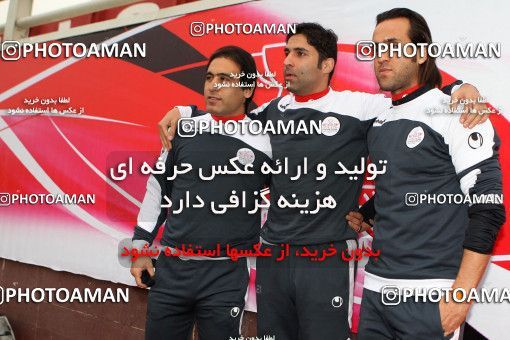 1050302, Tehran, , Persepolis Football Team Training Session on 2012/01/01 at Derafshifar Stadium