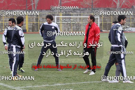 1050292, Tehran, , Persepolis Football Team Training Session on 2012/01/01 at Derafshifar Stadium