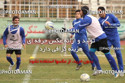 1050353, Tehran, , Esteghlal Football Team Training Session on 2012/01/02 at Shahid Dastgerdi Stadium