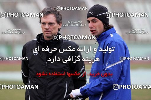 1050386, Tehran, , Esteghlal Football Team Training Session on 2012/01/03 at Shahid Dastgerdi Stadium
