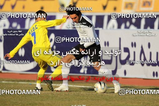 1050531, Tehran, [*parameter:4*], لیگ برتر فوتبال ایران، Persian Gulf Cup، Week 18، Second Leg، Naft Tehran 1 v 0 Fajr-e Sepasi Shiraz on 2012/01/05 at Shahid Dastgerdi Stadium
