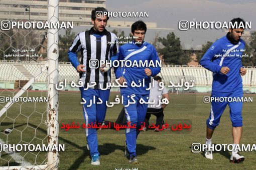 1050860, Tehran, , Esteghlal Football Team Training Session on 2012/01/08 at Shahid Dastgerdi Stadium