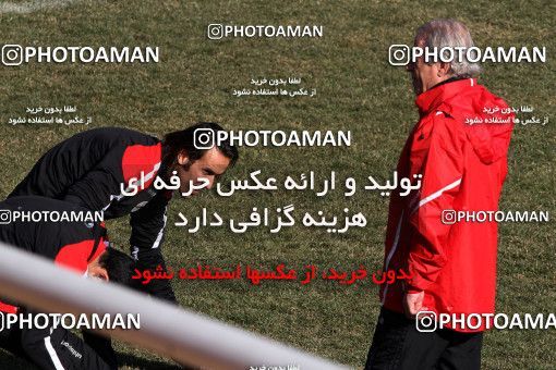 1050955, Tehran, , Persepolis Football Team Training Session on 2012/01/08 at Derafshifar Stadium