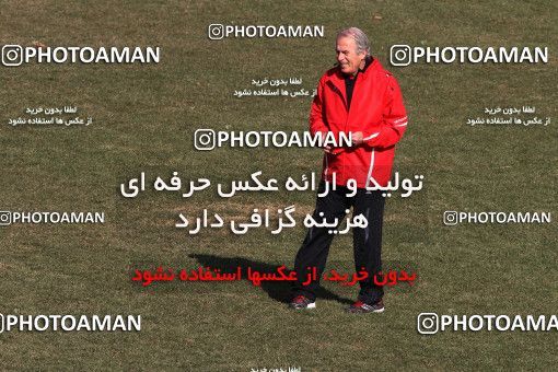 1050939, Tehran, , Persepolis Football Team Training Session on 2012/01/08 at Derafshifar Stadium