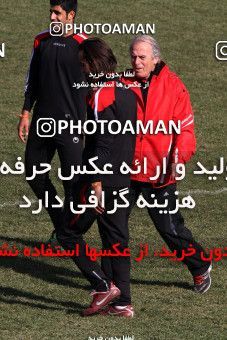 1050989, Tehran, , Persepolis Football Team Training Session on 2012/01/08 at Derafshifar Stadium