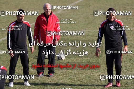 1051072, Tehran, , Persepolis Football Team Training Session on 2012/01/08 at Derafshifar Stadium