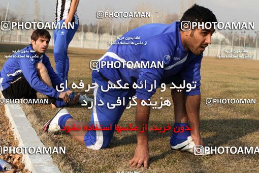 1051154, Tehran, , Esteghlal Football Team Training Session on 2012/01/09 at زمین شماره 3 ورزشگاه آزادی