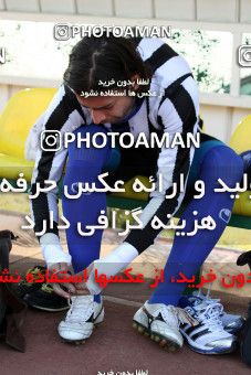 1051101, Tehran, , Esteghlal Football Team Training Session on 2012/01/09 at زمین شماره 3 ورزشگاه آزادی